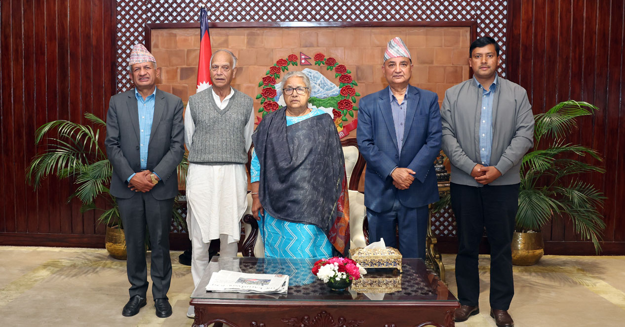 एमाले नेतृत्वलाई प्रधानमन्त्रीको सान्त्वना र धन्यवाद