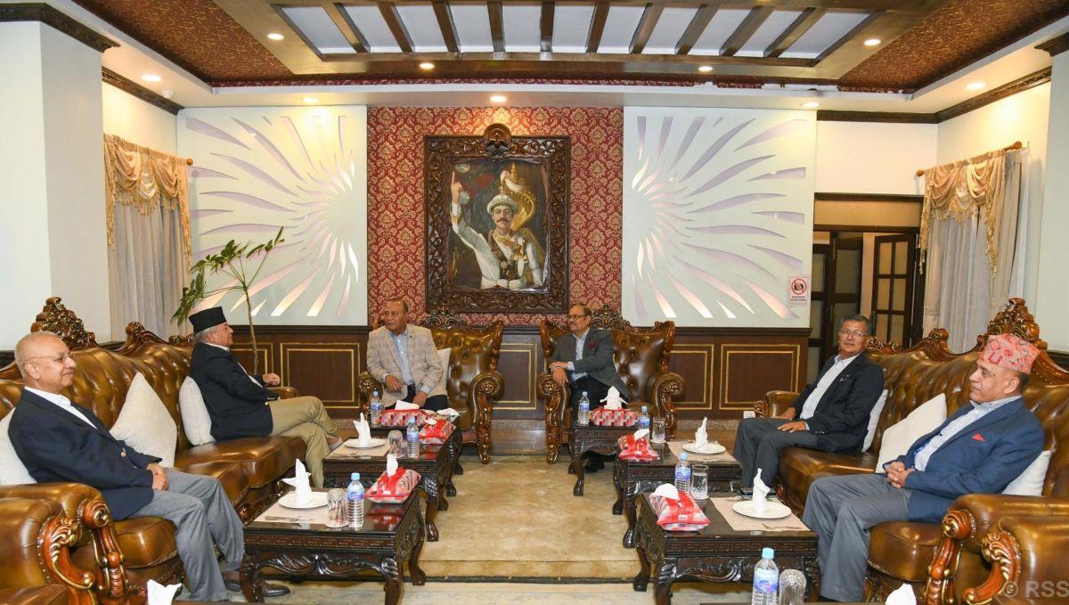 प्रधानसेनापति सिग्देलद्वारा समसामयिक परिस्थितिबारे छलफल