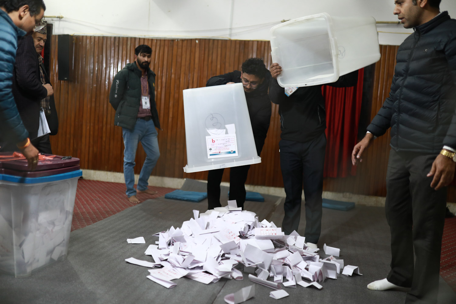 मोरङको नतिजा : कांग्रेसको गढमा रास्वपाका पाँच उम्मेदवार अगाडि