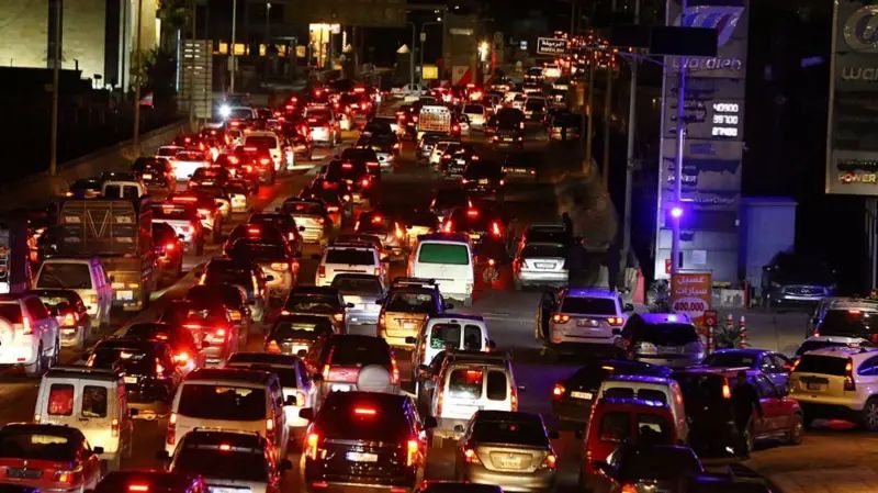 लेबनानका ५० भन्दा बढी गाउँ तत्काल खाली गर्न इजरायलको चेतावनी, सडकमा भीड र ट्राफिक जाम