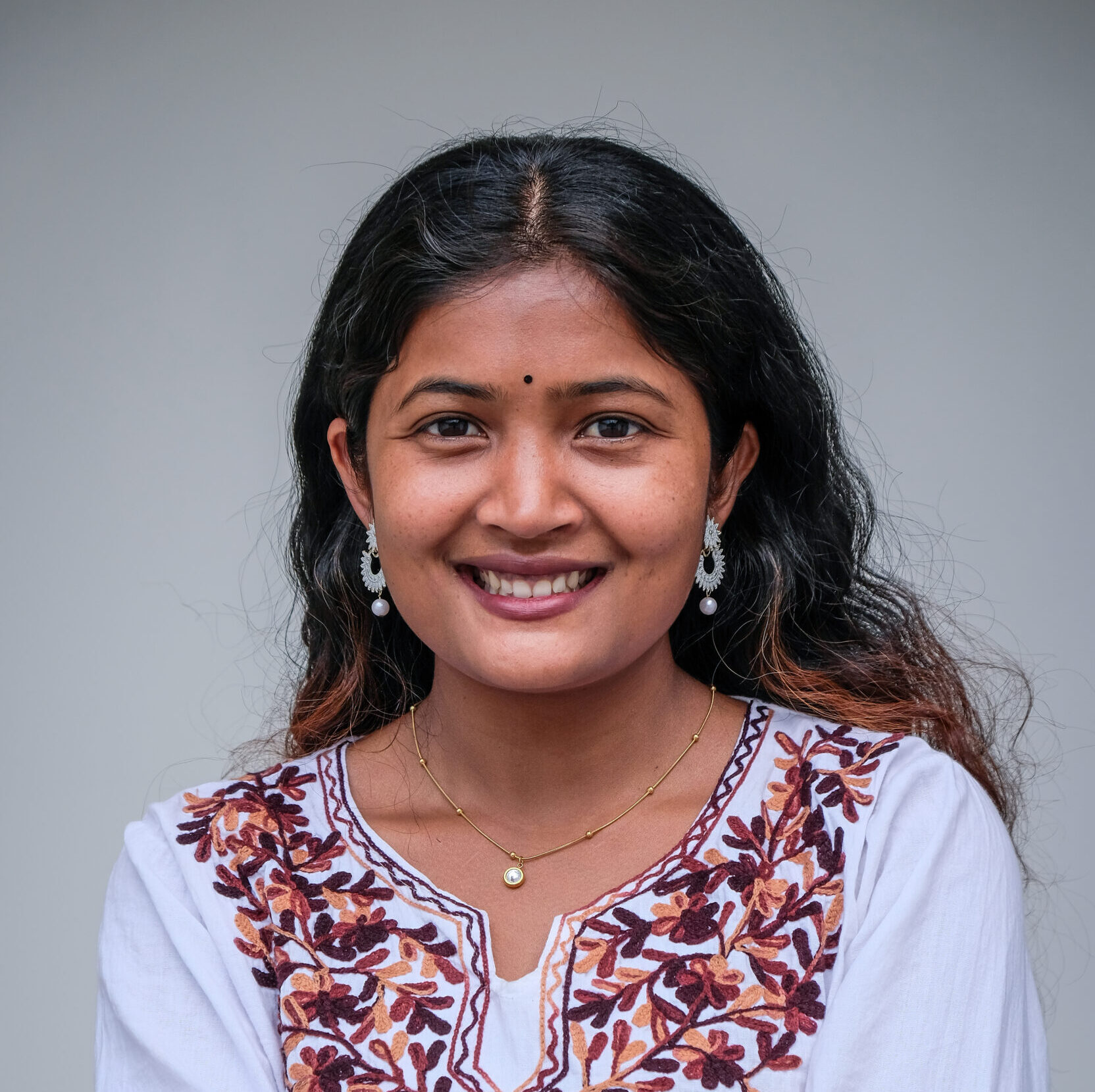 रिना थापा