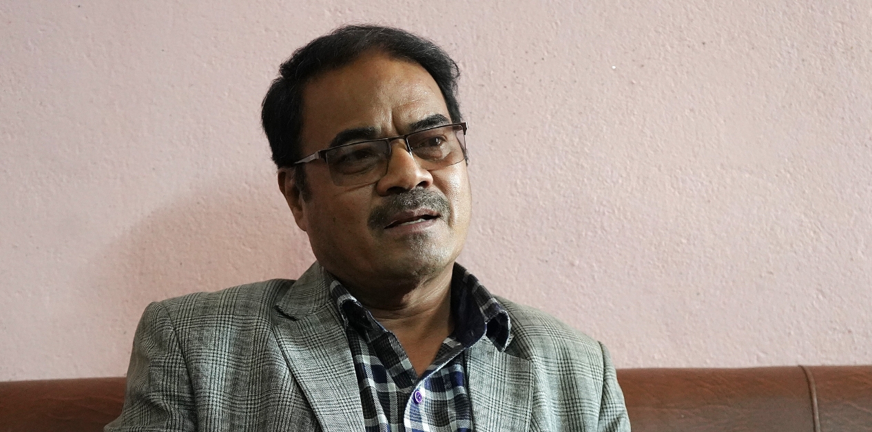 रास्वपाबाटै होइन सन्तोष परियार रुँदै निस्केको!