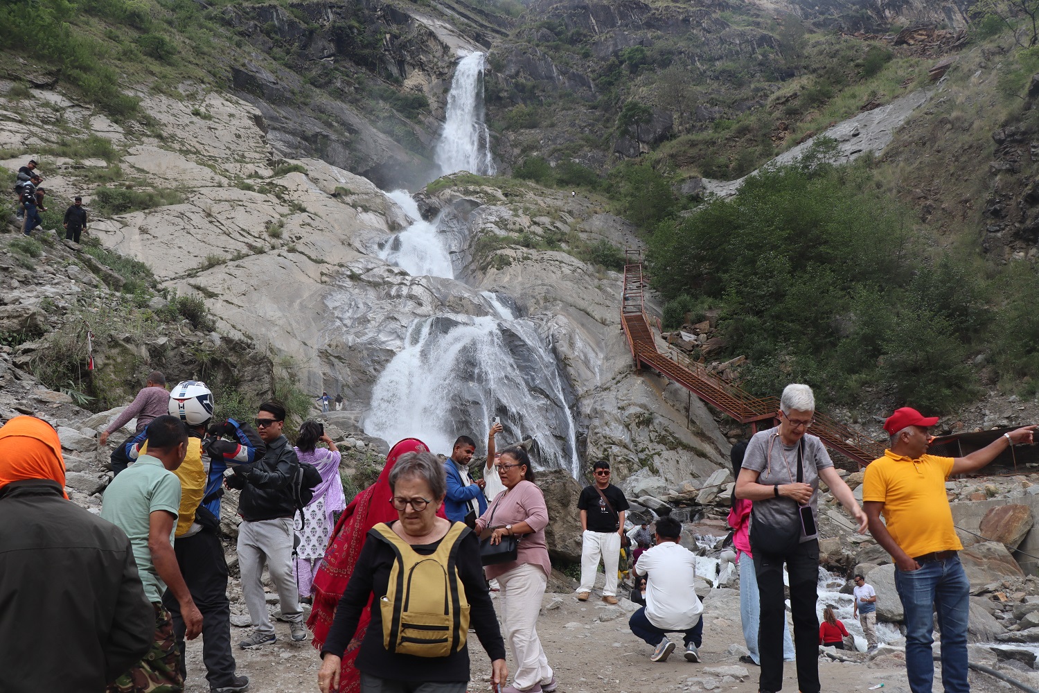 ११ महिनामा म्याग्दी हुँदै सात लाख पर्यटक मुस्ताङ पुगे