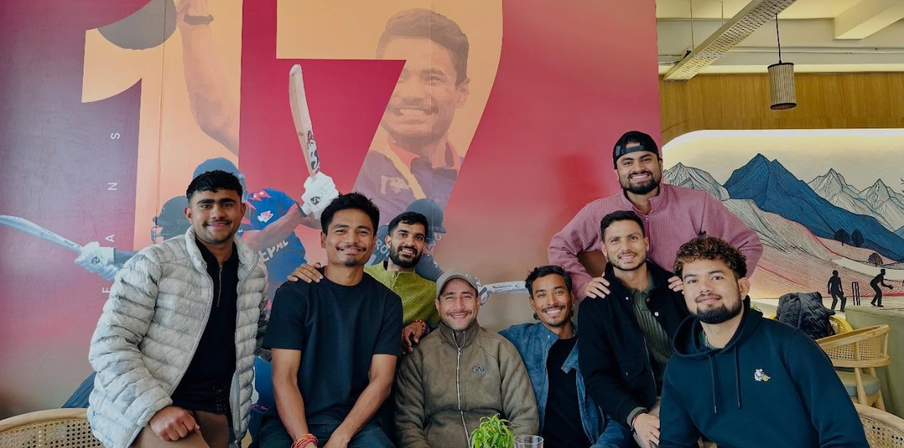 खेलाडी व्यवसायी