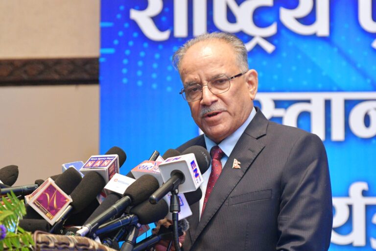 कम्युनिष्ट एकतामा ढिलाइ गरे भयानक दुर्घटना हुन्छः प्रचण्ड
