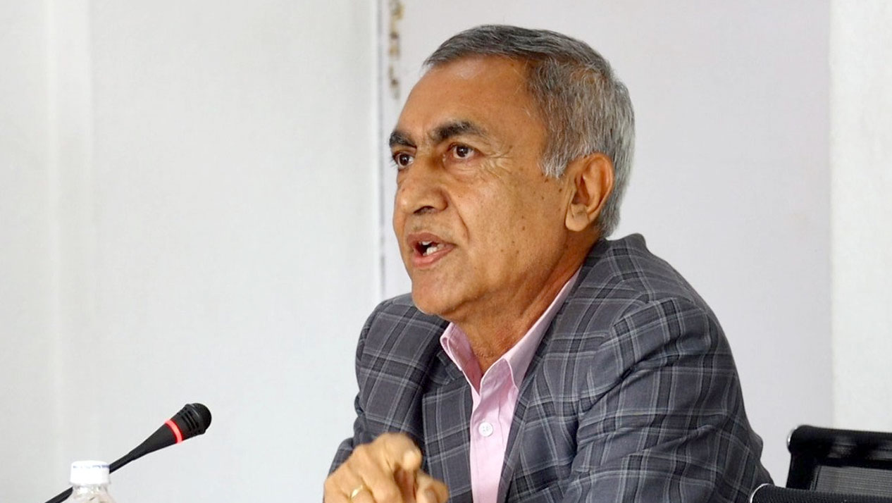 त्रिवि सेवा आयोगको अध्यक्षमा पूर्वसचिव किशोर थापा नियुक्त