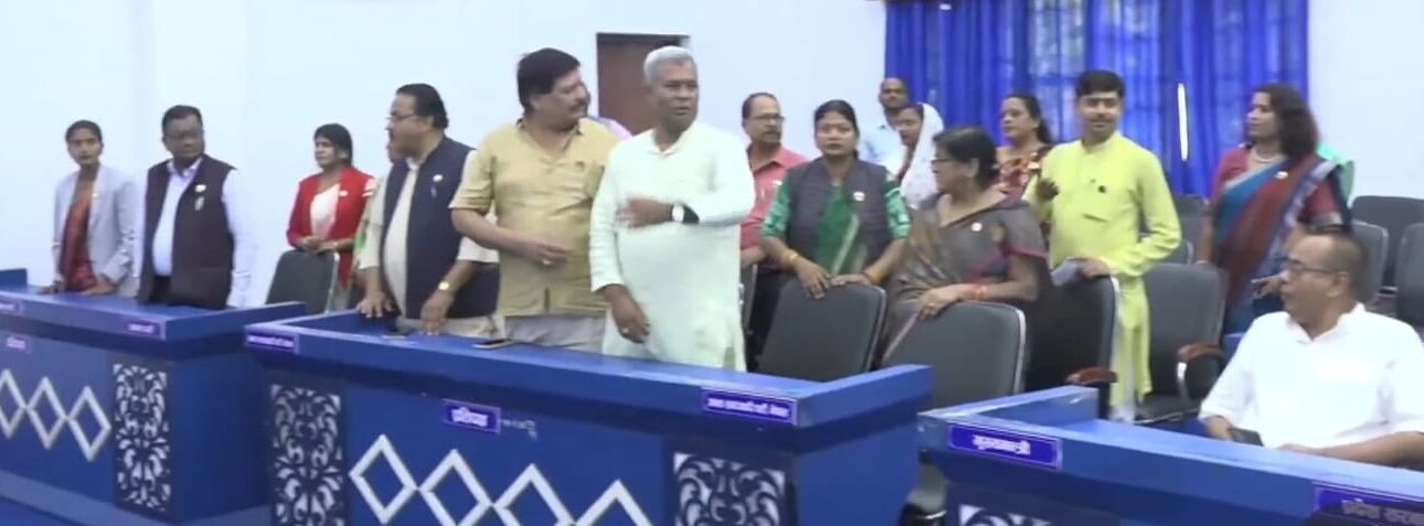 बजेट संशोधनको माग गर्दै विपक्षीको अवरोध