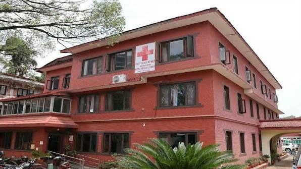 रेडक्रस चिह्न, सवारीसाधन र एम्बुलेन्सको दुरुपयोग गरे कारबाही