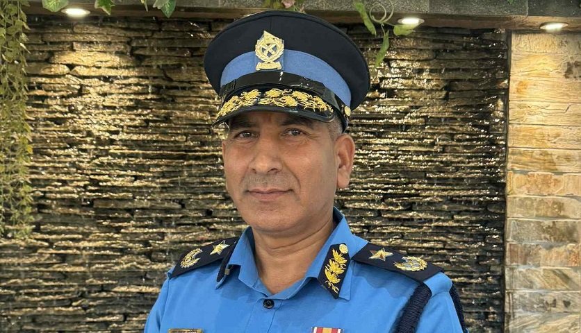 नेपाल प्रहरीका आठ एआईजीको सरुवा, सीआईबीमा चतुर्वेदी